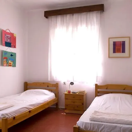Spacious Close To An Amazing Sithonia Semesterbostad