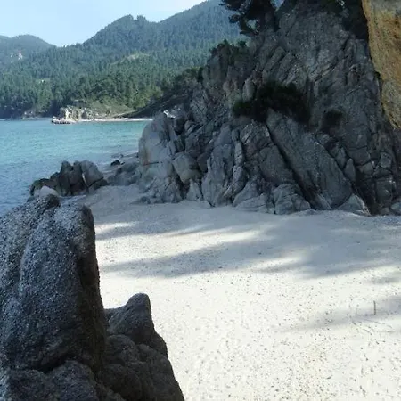 Spacious Close To An Amazing Sithonia Vourvourou