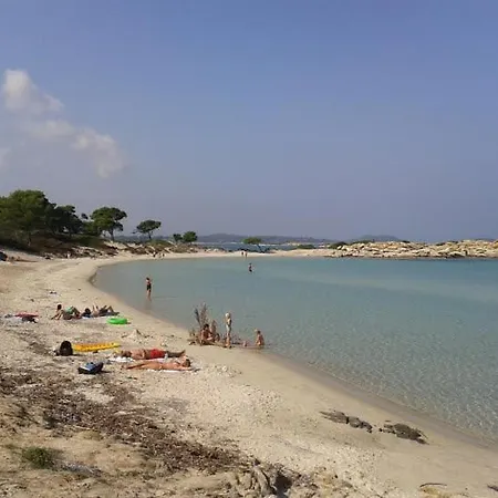 Spacious Close To An Amazing Sithonia