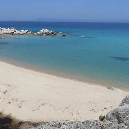 Spacious Close To An Amazing Sithonia Casa de Férias