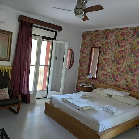 Spacious Close To An Amazing Sithonia