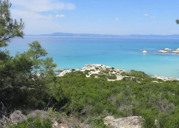 Spacious Close To An Amazing Sithonia Дом отдыха