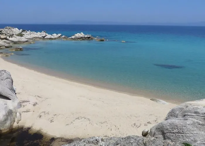 Spacious Close To An Amazing Sithonia Дом отдыха