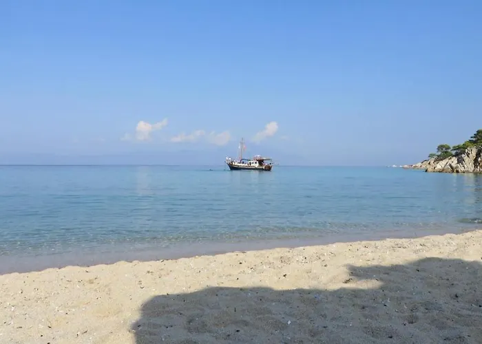 別荘 Spacious Close To An Amazing Sithonia